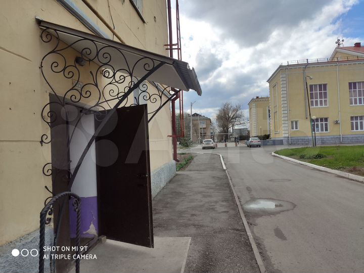 3-к. квартира, 68 м², 1/3 эт.