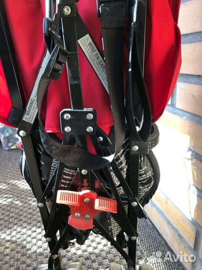 Коляска Maclaren