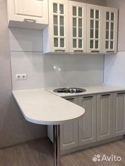 Кухонный гарнитур В наличии