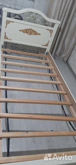 Кровати с матрасами б/у