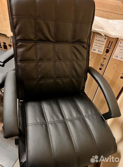 Компьютерное кресло новое CH-823axsn