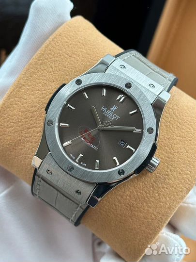 Часы Hublot премиум