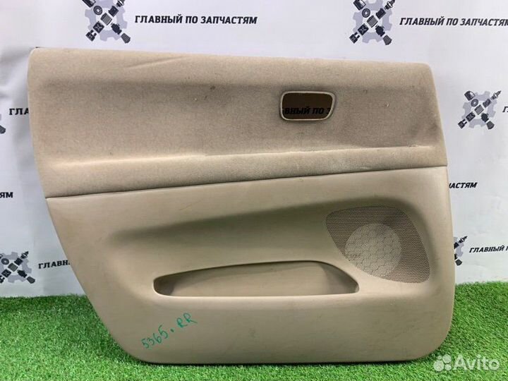 Обшивка двери Toyota Gaia ACM10G 1AZ-FSE 2001