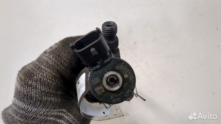 Форсунка топливная Peugeot 207