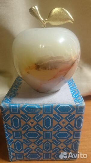 Яблоко из оникса
