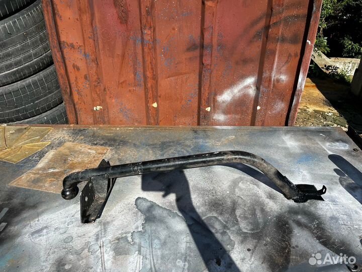 Фаркоп на ниву 2121