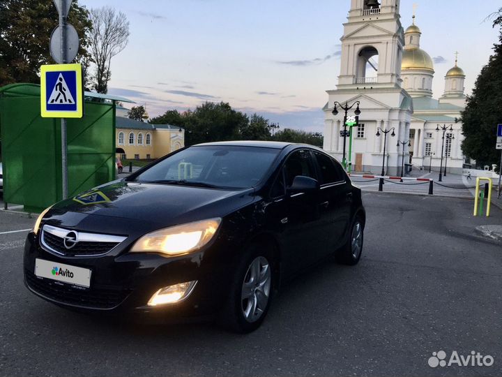 Opel Astra 1.6 МТ, 2010, 170 000 км