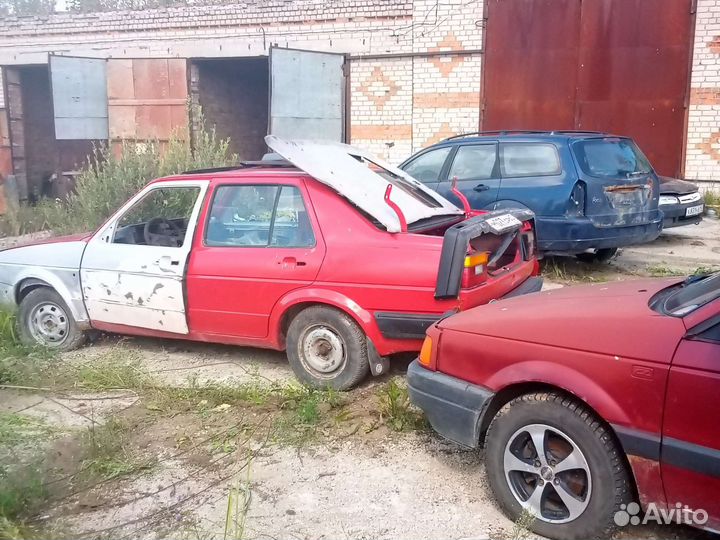 Капот Джетта 2, гольф