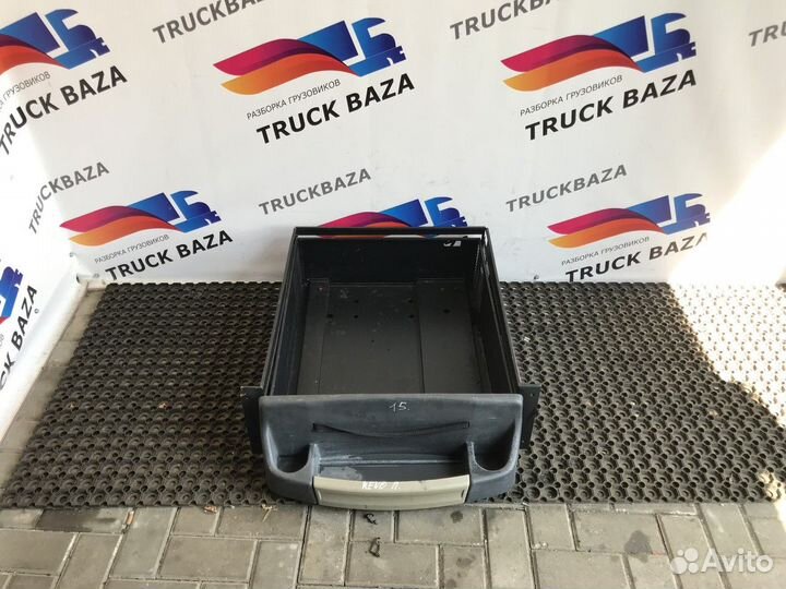 Бардачок Renault Premium