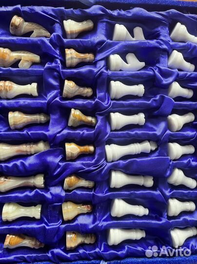 Шахматы из оникса