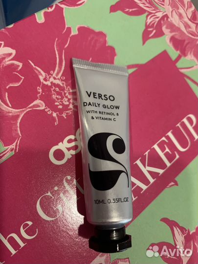 Крем для лица с ретинолом verso Daily Glow