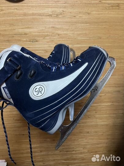 Женские фигурные коньки на 36 размер