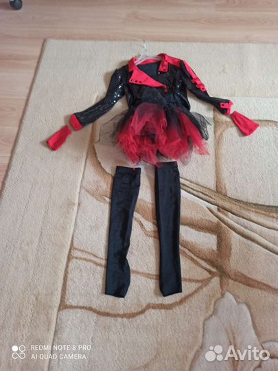 Костюм для выступления для девочки