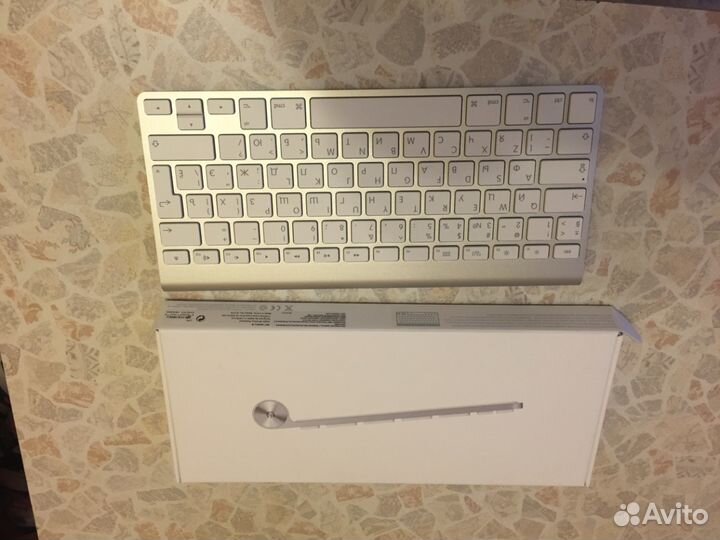 Клавиатура Apple