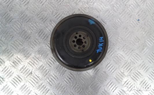 Шкив коленвала демпферный дизельный audi A6 C6 (TU