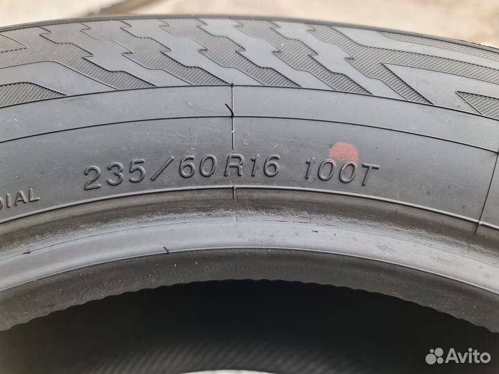Yokohama Ice Guard IG35 235/60 R16