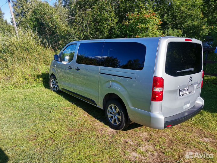 Аренда минивэна (микроавтобуса) с водителем