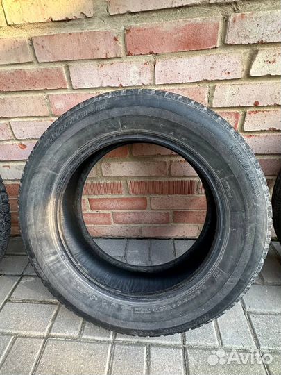 Bridgestone Blizzak VRX 205/60 R16