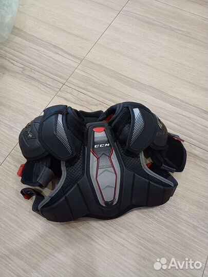 Нагрудник CCM, JetSpeed FT390 Юниорский S