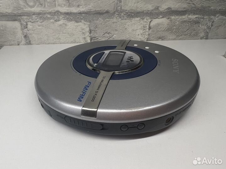Cd плеер Sony Walkman