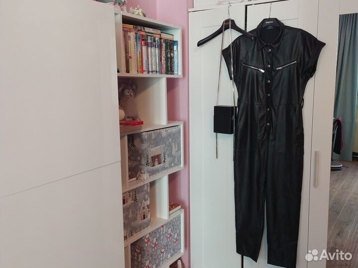 Комбинезон женский