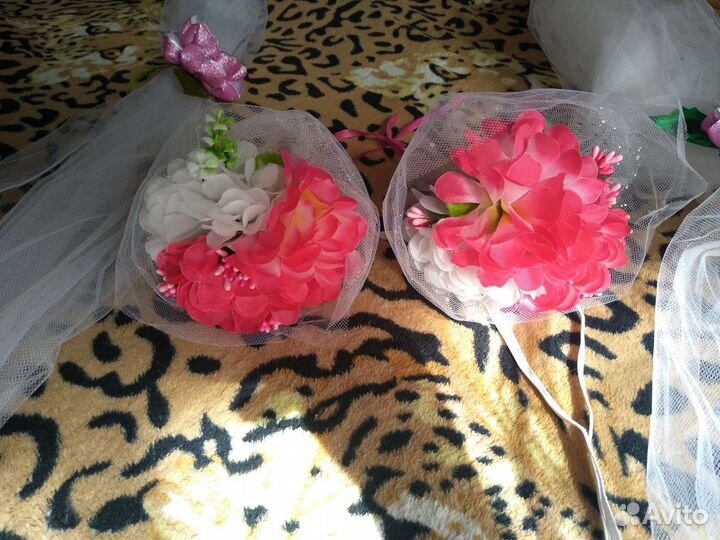 Свадебные ленты на авто