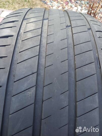 Michelin Latitude Sport 3 275/40 R20 и 315/35 R20