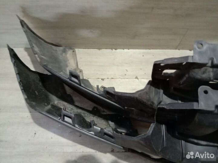 Бампер передний Suzuki