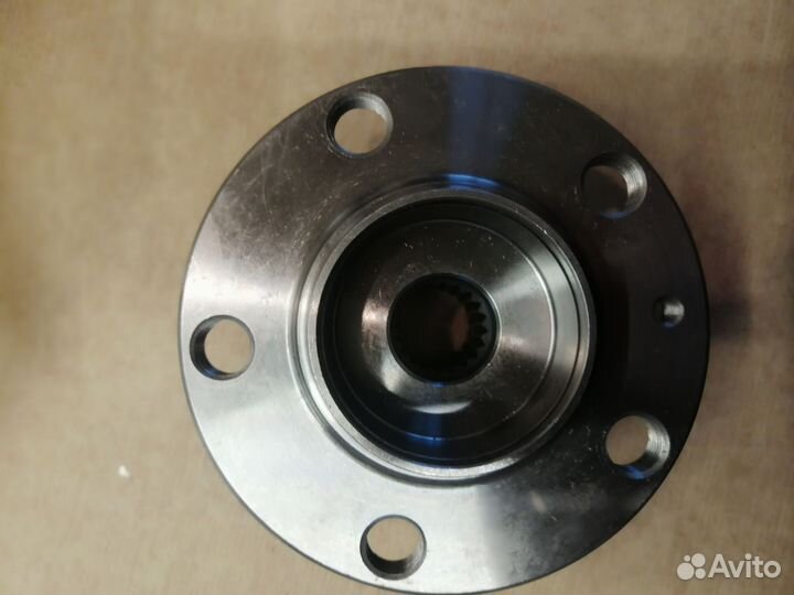 Ступица передняя skoda fabia (1999)