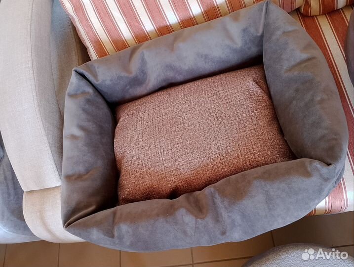 Лежанки для животных разных размеров