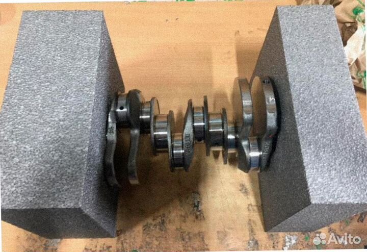 Коленвал Land Rover 306DT Оригинал