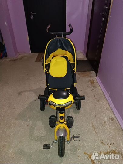 Трехколесный велосипед