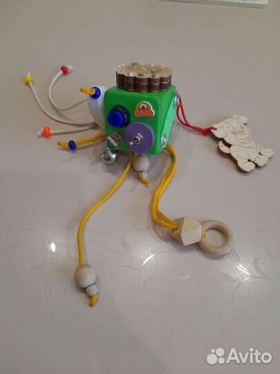 Бизикубик Развивающие игрушки