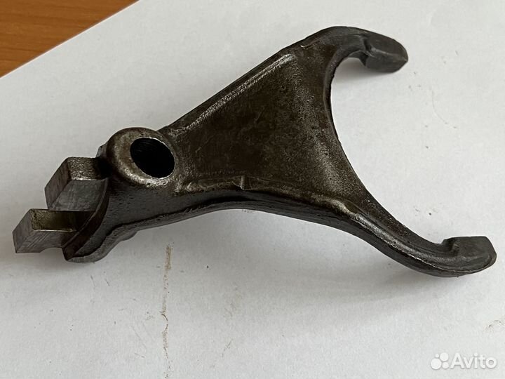 Вилка УАЗ 452, 3/4 передачи старого образца