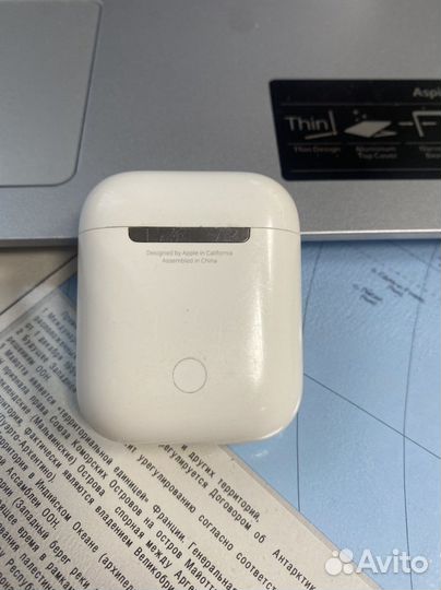 Беспроводные наушники apple airpods