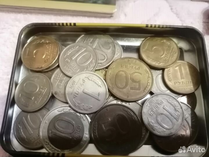 Монеты и банкноты