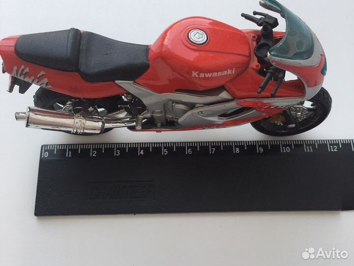 Моделька мотоцикл kawasaki ninja