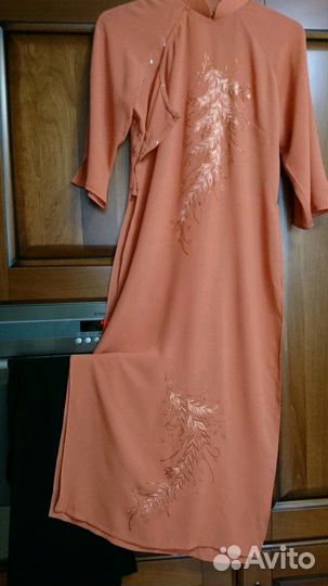 Вьетнамский женский костюм