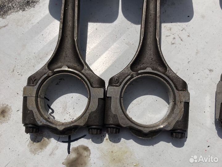 Поршень с шатуном K3VE