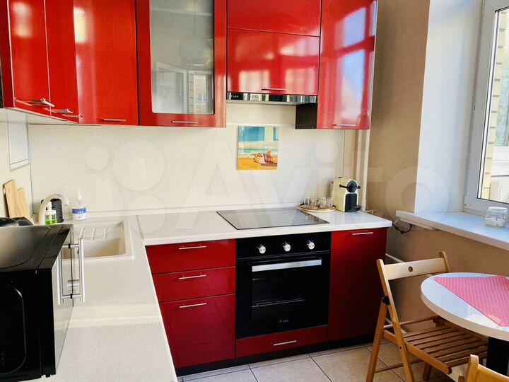 1-к. квартира, 46 м², 3/6 эт.