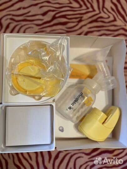 Молокоотсос электрический medela