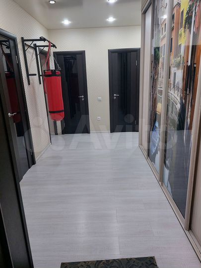 2-к. квартира, 64,3 м², 2/17 эт.