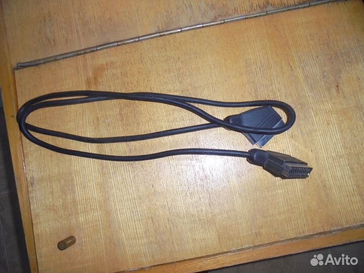 Кабель скарт