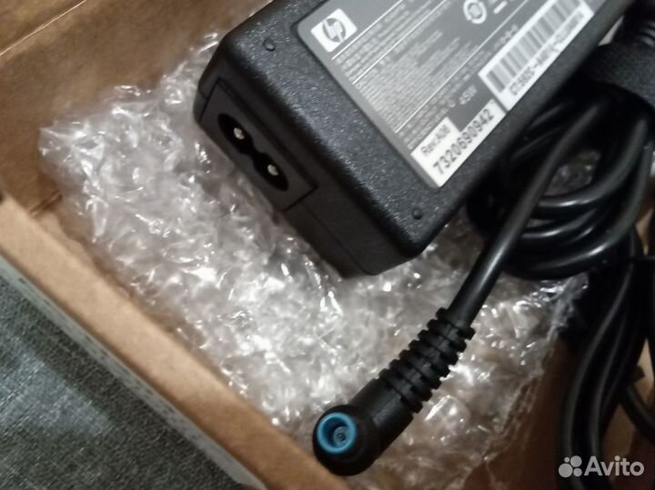 Блок питания для ноутбука HP 250 G9 (45W)