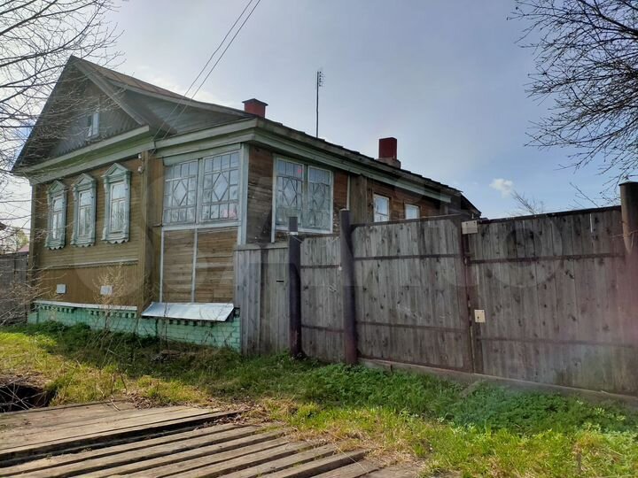 Дом 63 м² на участке 3 сот.