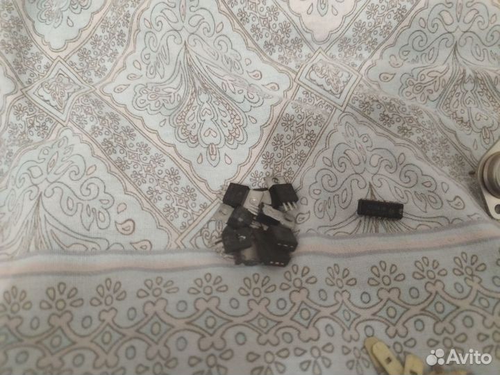 Срезка радиодеталей