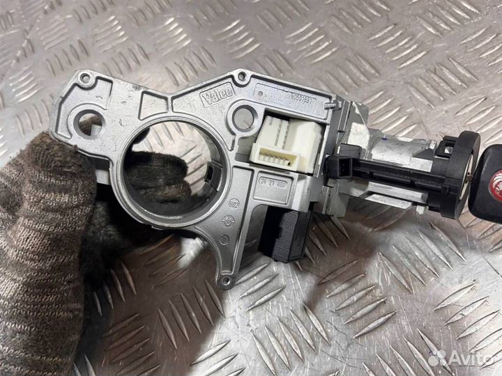 Замок зажигания с ключом Opel Astra H