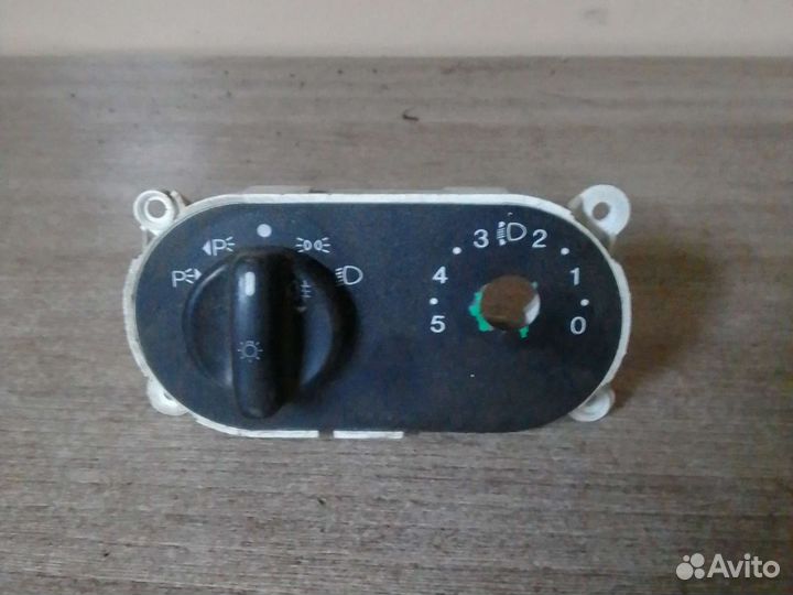 Переключатель света Ford Mondeo 1