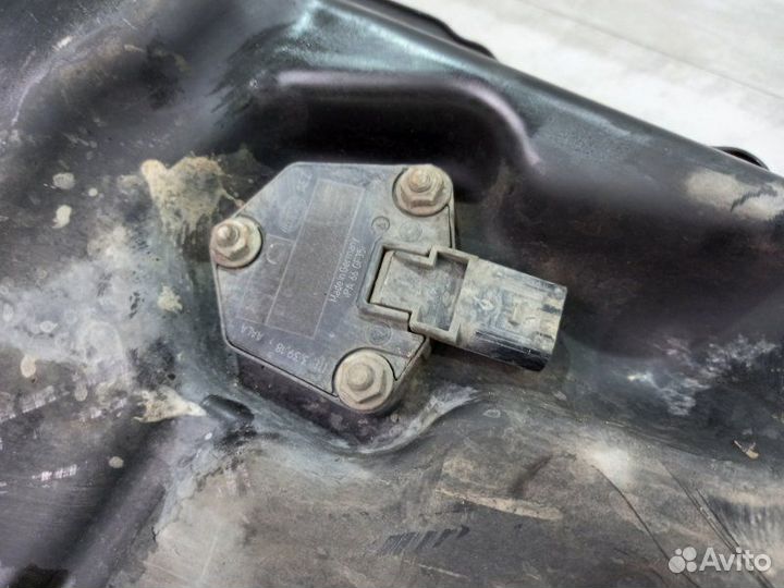 Поддон Audi A8 D4 4.2 FSI 2012