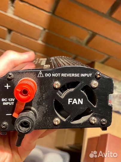 Инвертор 12-220 300w